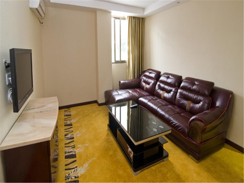 Lu Jiang Tian Yue Hotel Guangzhou Dış mekan fotoğraf